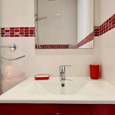 Villa Superbe Avec Piscine Chauffee A Proximite De La