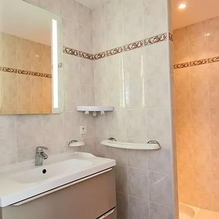 Villa Superbe Avec Piscine Chauffee A Proximite De La Rivedoux-Plage